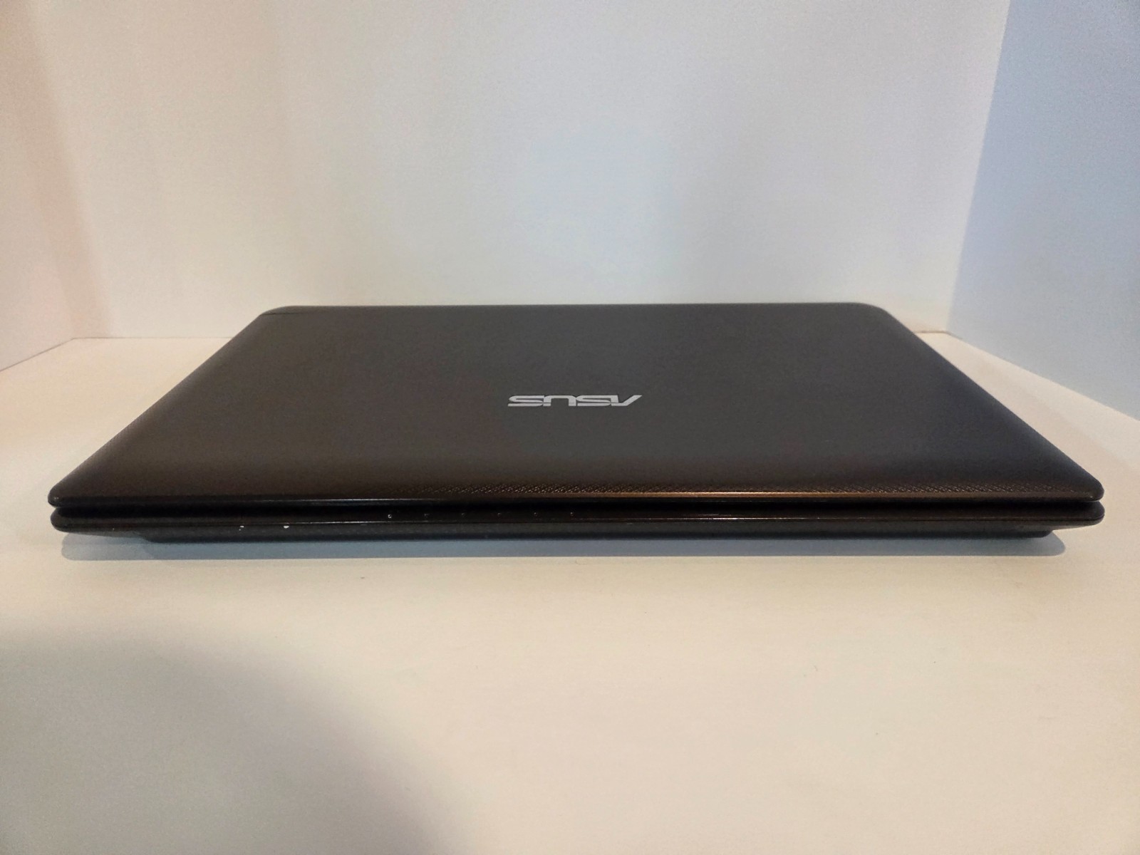 Asus K52F-BIN6 Intel Pentium P6200 2.13GHz 3 GB ***No Charger***