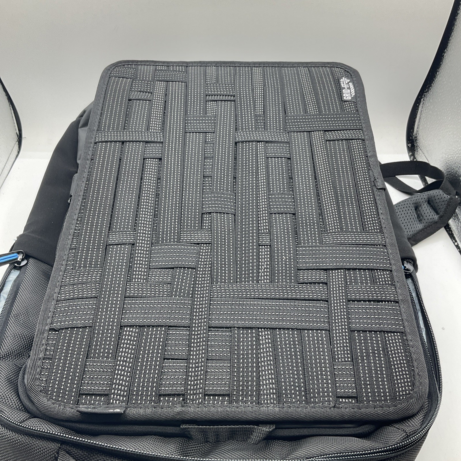 ASUS Vivobook F1502ZA-WS51 15.6″ i5-1235U 8GB RAM With Dell Backpack PO1520P