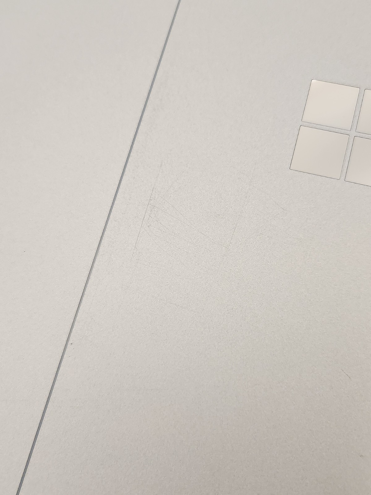 Microsoft Surface Laptop Studio 14.4 2K TOUCH i7-11370H 32GB 1TB RTX 3050 Ti