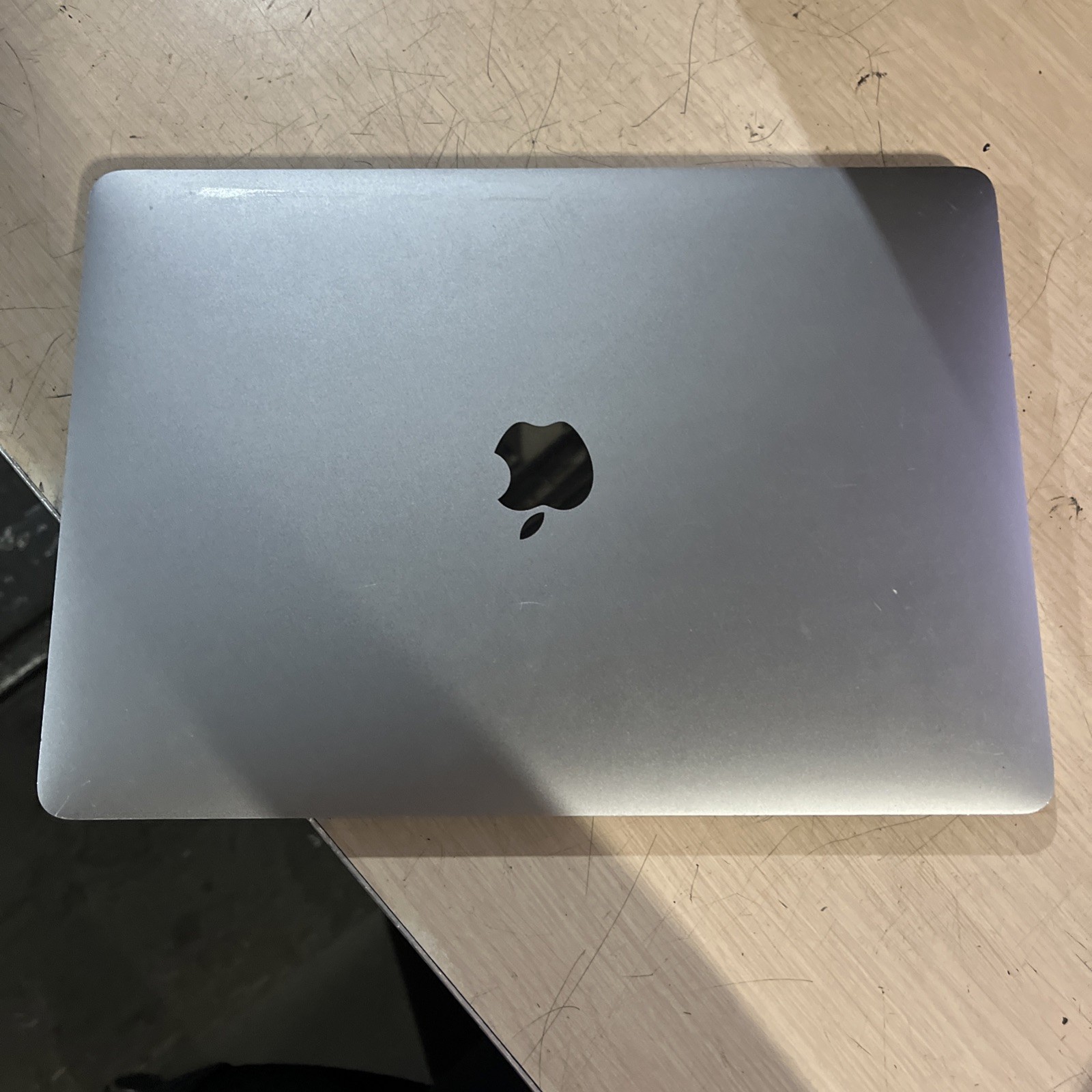 APPLE MACBOOK PRO 13″ MID-2017 CORE I5-7360U 2.3GHZ 8GB RAM NO HD