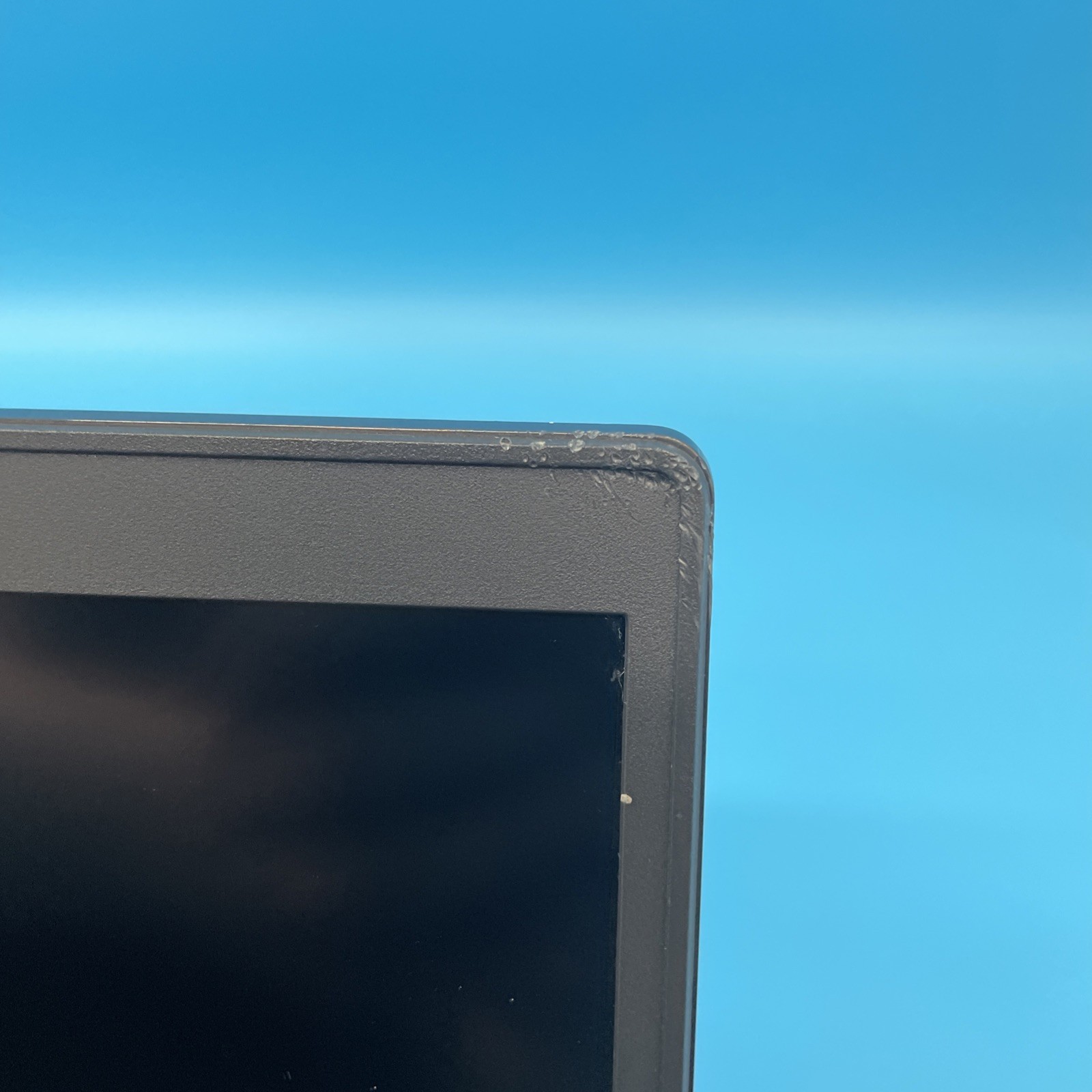 Dell Latitude 3520 | i5-1135G7 | 8GB RAM | NO DRIVE | NO OS | 68% BATTERY