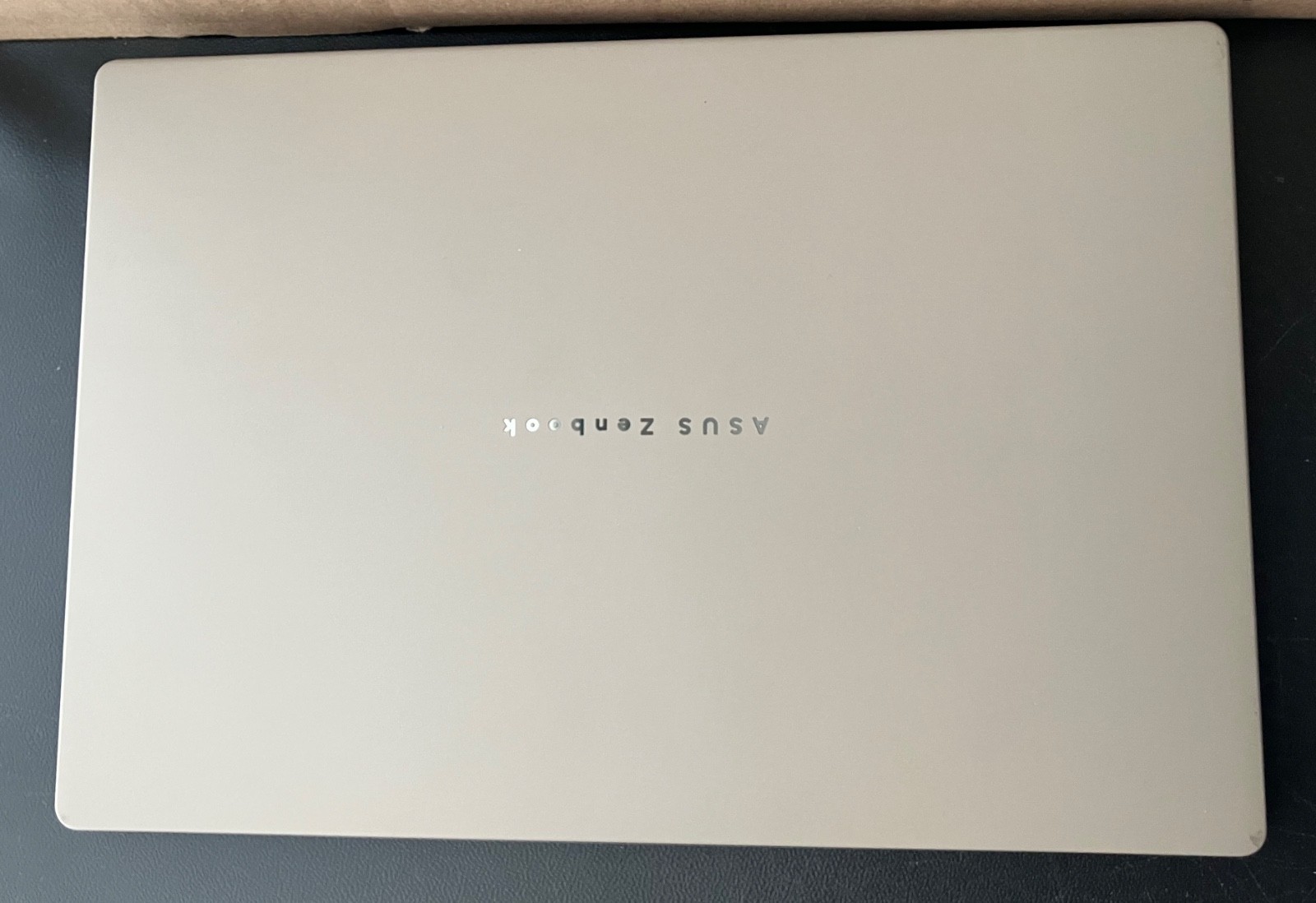 ASUS Zenbook A14 14″ FHD+ OLED Laptop – Snapdragon X Plus 16GB RAM 512GB SSD