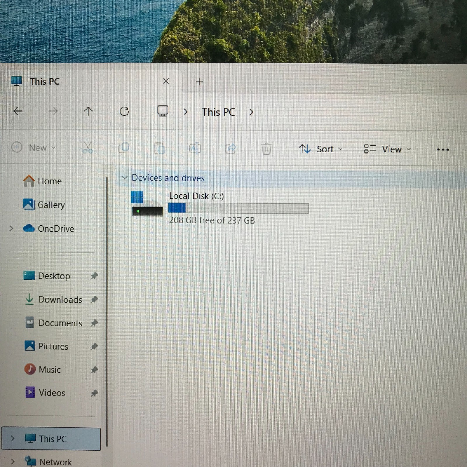 Dell Latitude 3520 15.6″ i5-1135G7 2.4GHz 16GB RAM 256GB SSD (Windows 11 Pro)