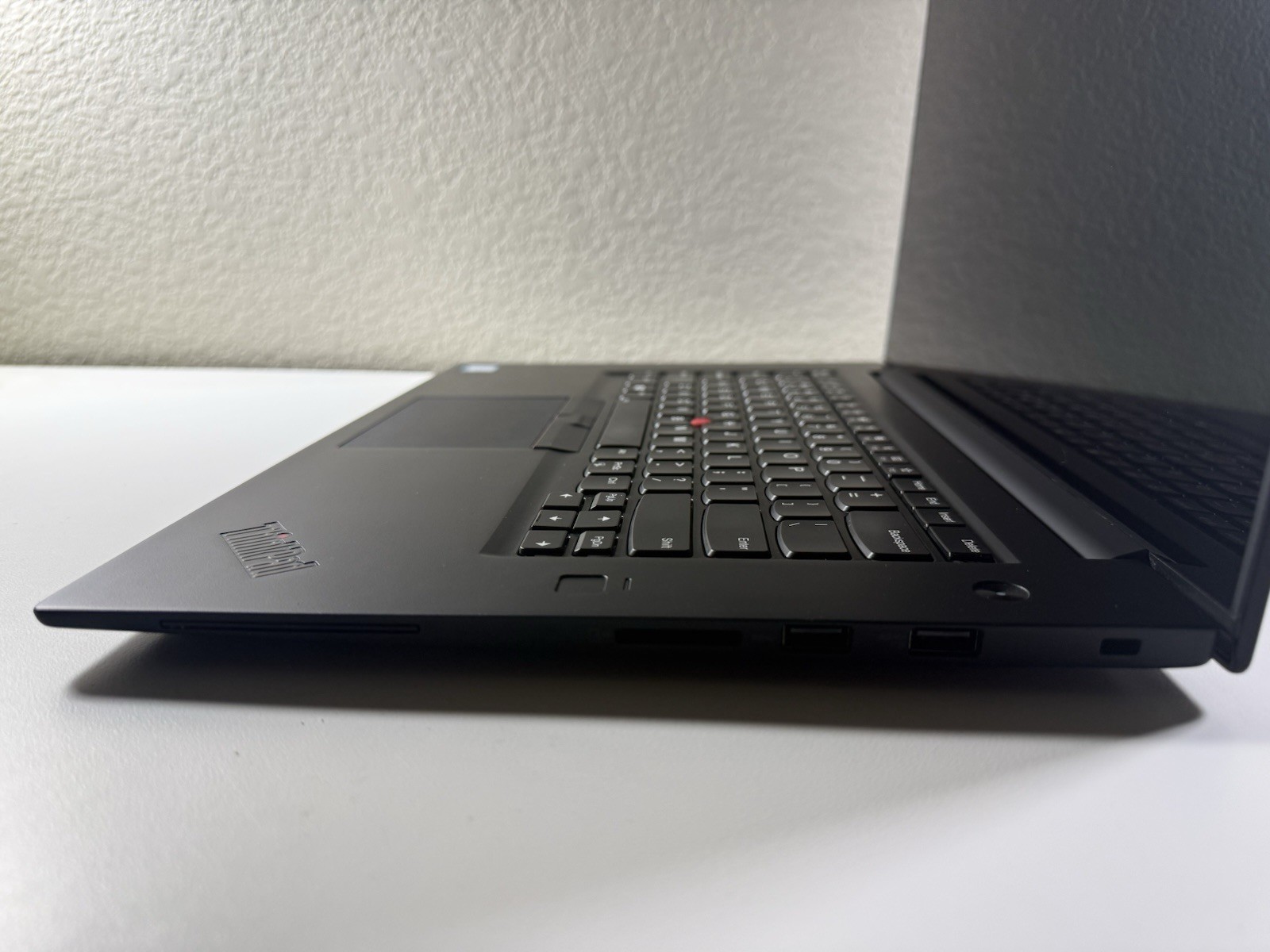 Lenovo ThinkPad P1 Gen 1 4K TOUCHI7-8850H 128GB 32GB W11P P1000 No Battery