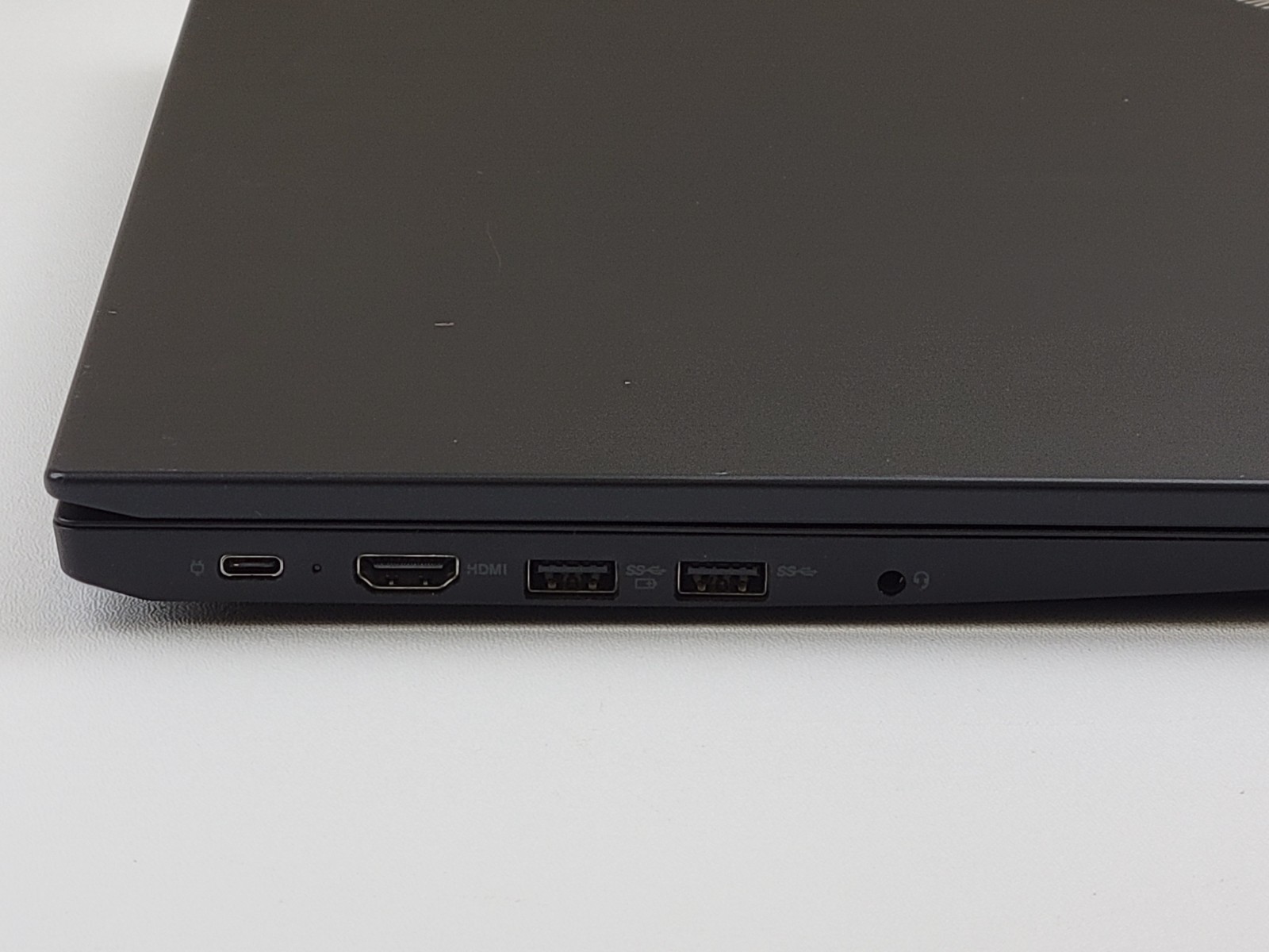 Lenovo ThinkPad E485 14″ Laptop AMD Ryzen 5 Type 20KU 8GB RAM 128GB SSD – *READ*