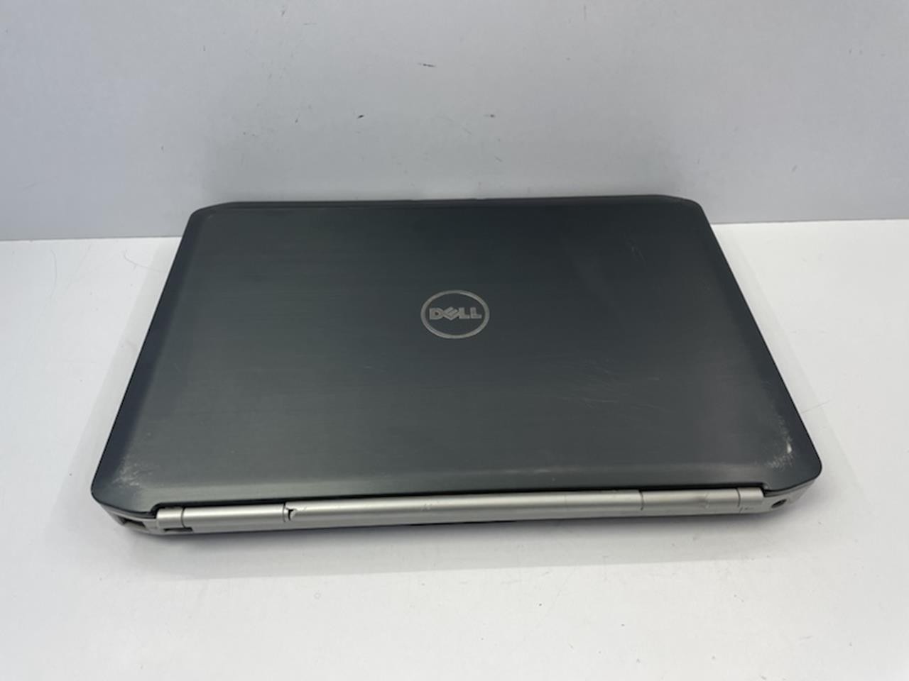 DELL LATITUDE E5420 Laptop w/ Intel Core i5-2520M 2.50 GHZ + 6 GB | No HD / OS