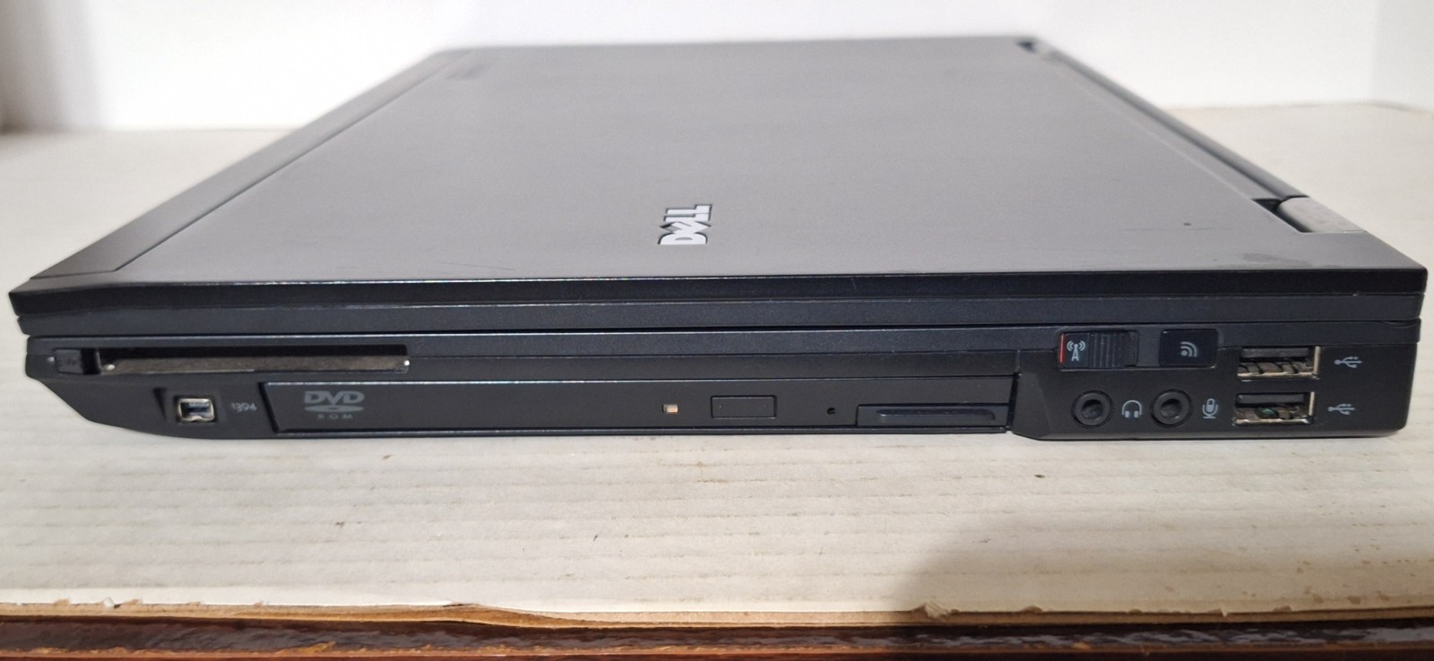 Dell Latitude E6400 Laptop PC Intel Core2 2.53GHz Builders Special #5 Parts Only