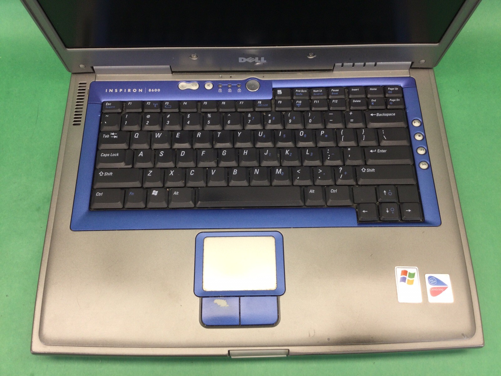 Dell Inspiron 8600 – 15.5” Laptop – UNTESTED