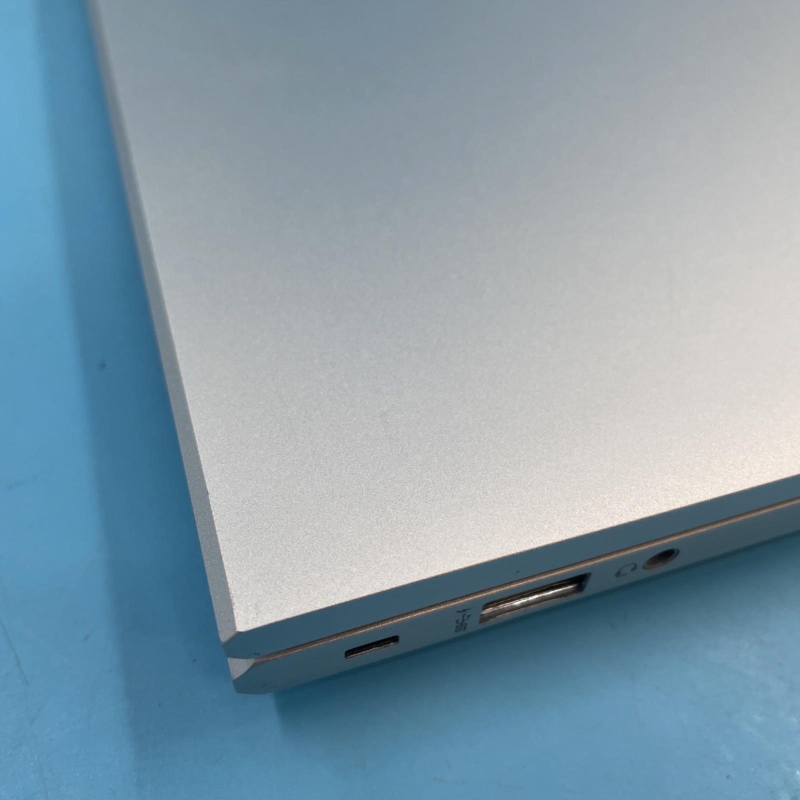 HP EliteBook 855 G7 | Ryzen 7 Pro 4750U | 16GB RAM | NO SSD/OS | 98% BATT