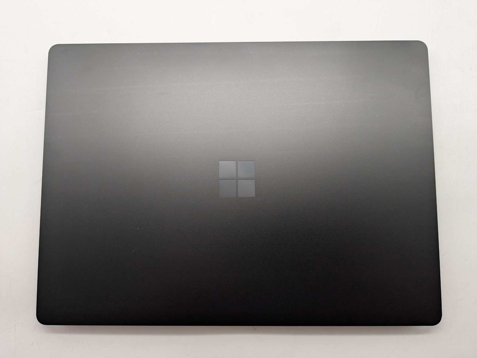 Microsoft Surface Laptop 6 13″ 2256 x 1504 ULTRA 5 135H 256GB SSD 16GB W11P