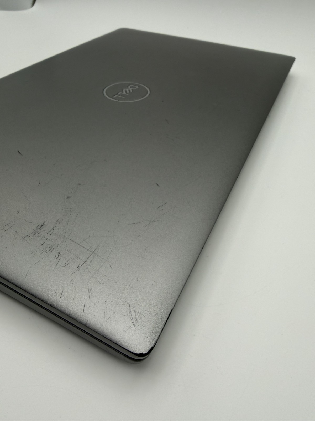 Dell Latitude 5520 15.6″ FHD i5-1135G7 256GB NVMe SSD 16GB RAM Win11pro