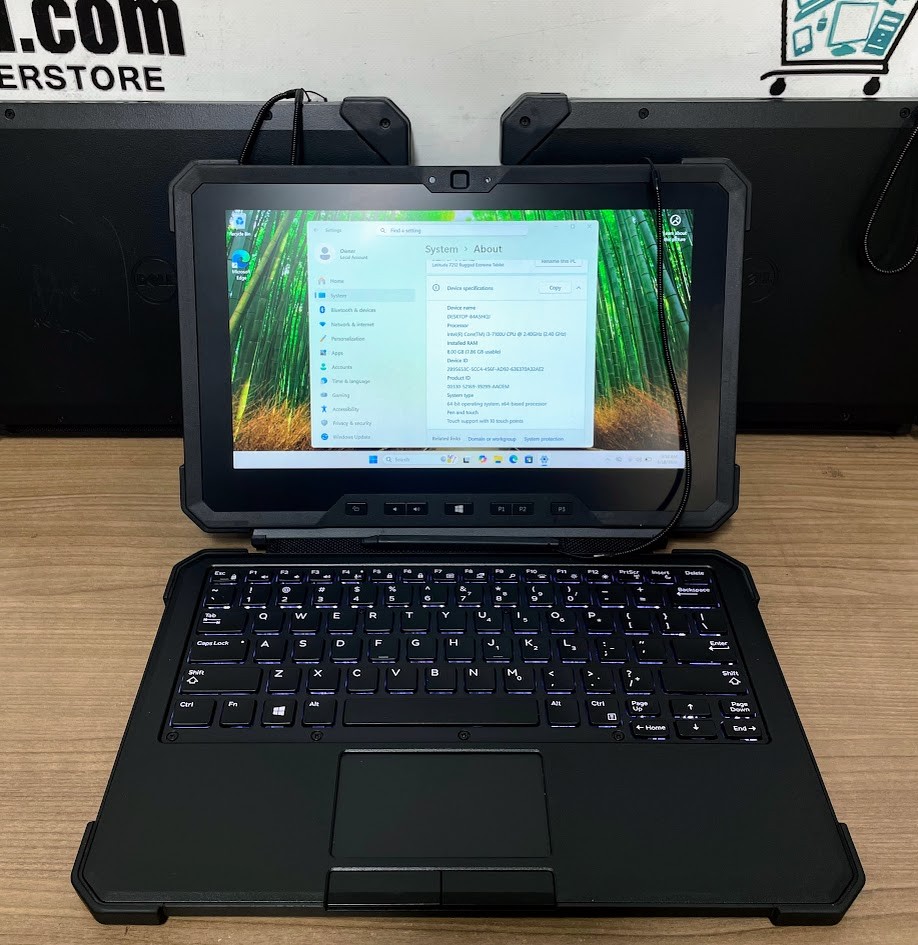 LOT 3 Latitude 7212 Rugged Extreme 11.6 W11P i3-7100U 2.4GHz 8gb RAM 256gb SSD