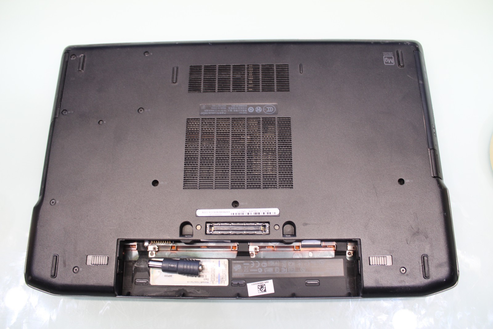 #43 Dell Latitude E6520 15.6″ Laptop Intel Core i5 4GB RAM 320GB HDD Windows XP
