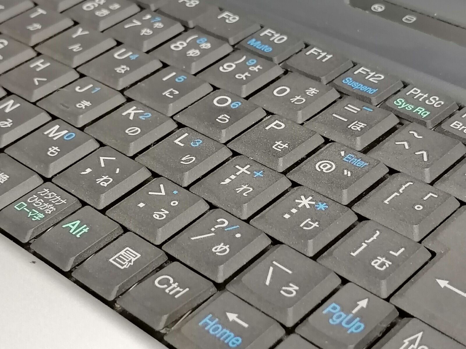 FOR PARTS 12.1″ Hitachi Flora 220W NS5 (Pentium III /1.20 GHz/512 MB RAM/NO HDD)