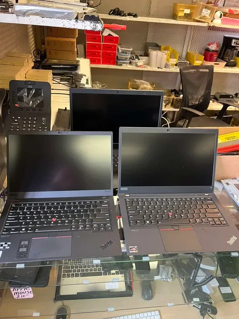 Lot of 3 Lenovo Laptops FOR PARTS OR REPAIR ONLY – X1 Carbon / T14 / P15u