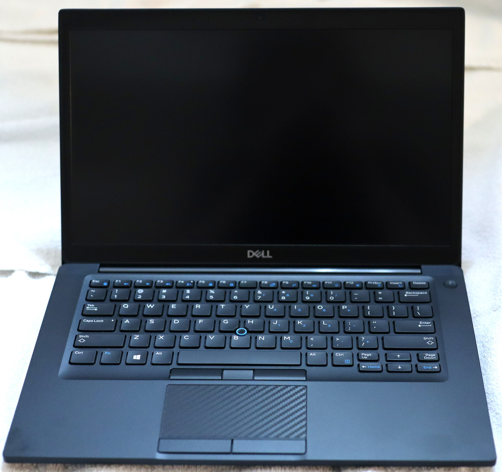 Dell Latitude 7490 Laptop Linux Mint Quad Core 16GB 960GB SSD + 5 YEAR WARRANTY