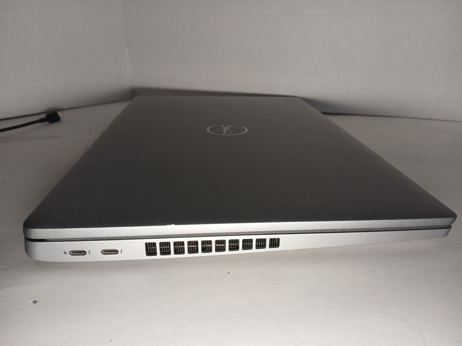 Dell Latitude 5520 15.6″ i5-1145G7 2.6GHz 8GB RAM NO SSD NO OS! BIOS PW! #97