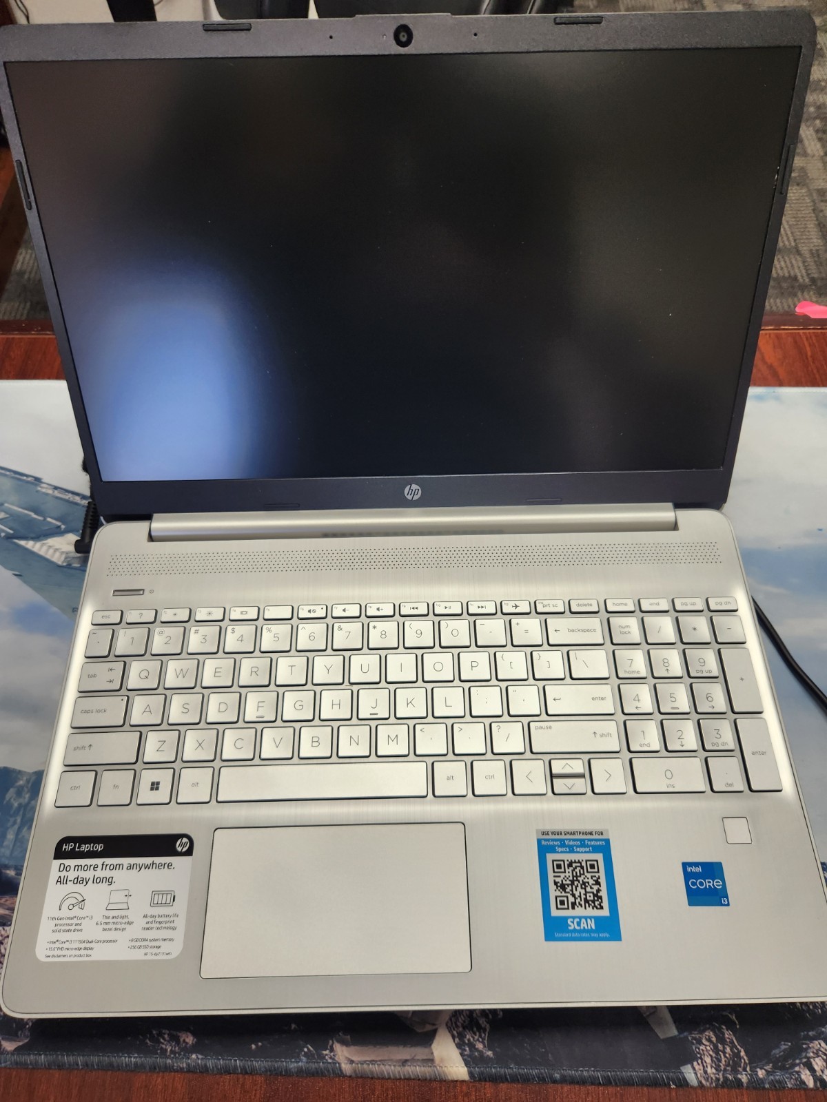 1x HP Laptop 15-dy2131wm 15.6″ FHD intel Core i3-1115G4 3GHz 8GB RAM 256GB SSD