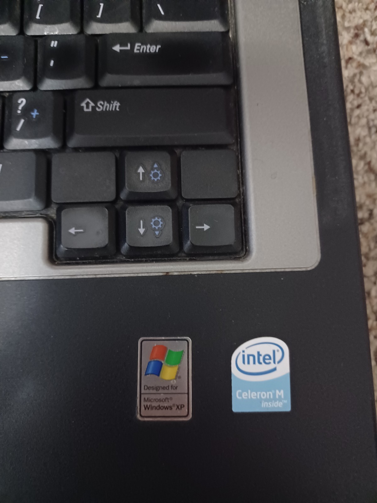 Vintage Dell Inspiron B130 Laptop M 1.60GHz 2GB RAM 36GB Win XP – Works Well