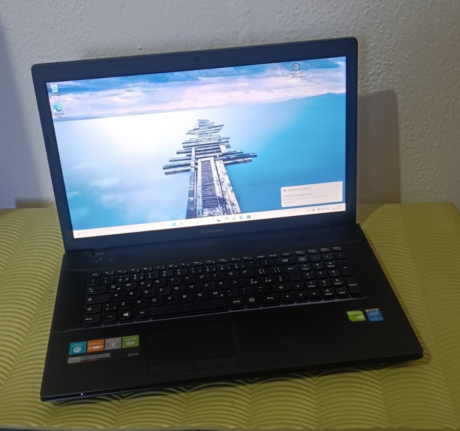 LENOVO G710 17.3″ 1600X900 8GB 256GB I5-4210M NVIDIA GT820M 1GB win11