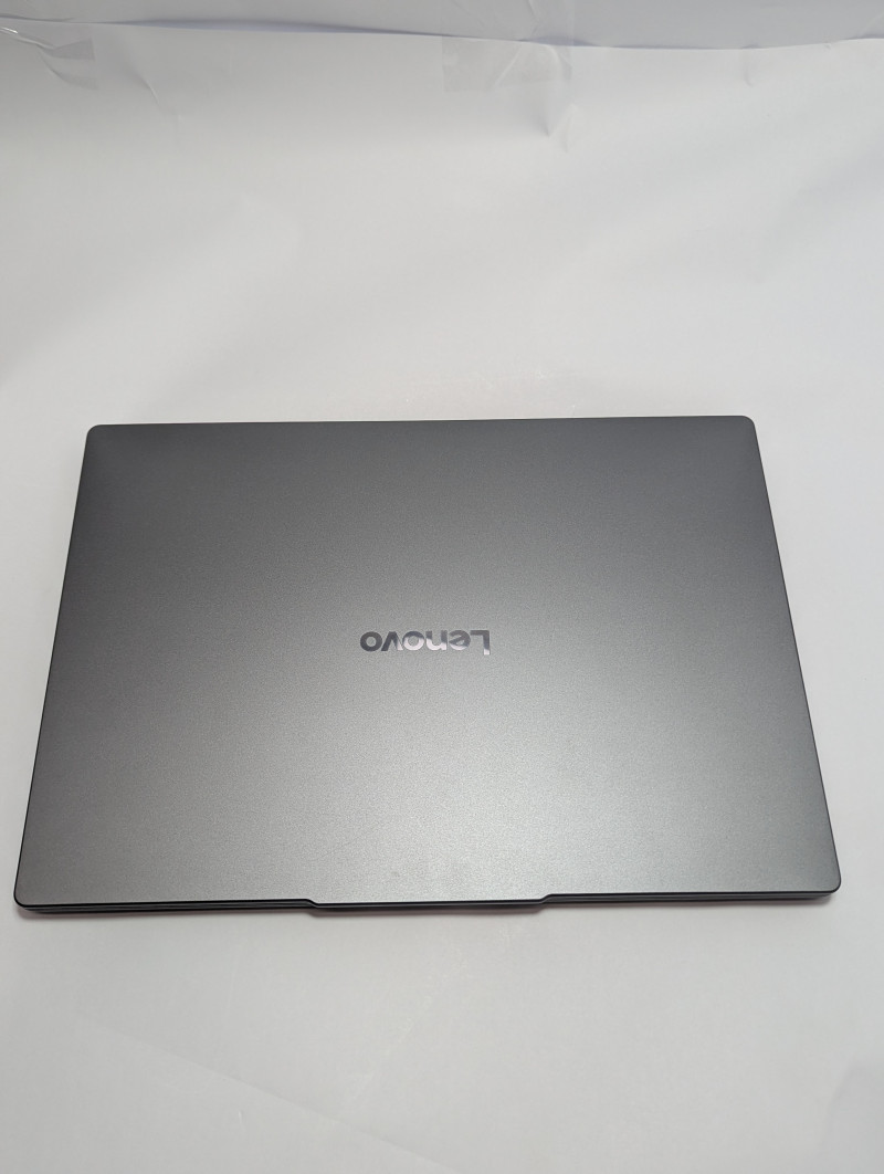 Lenovo IdeaPad Slim 3x Snapdragon X 16GB RAM 1TB SSD 15.6″ Touch WUXGA 1920×1200