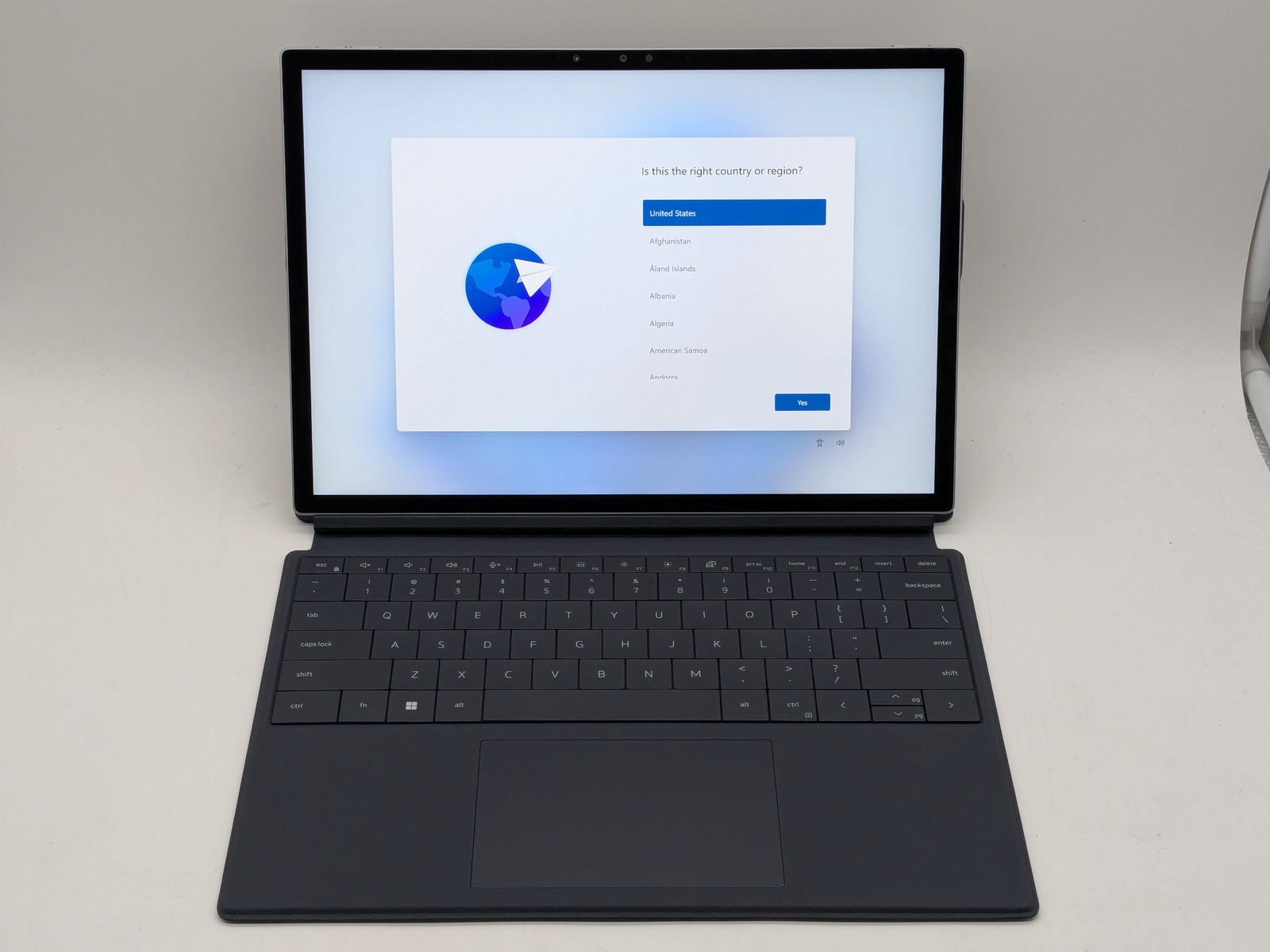 Dell XPS 13 9315 2-in-1 13″ Touch I7-1250U 1TB 16GB W11P Backlit FP Reader IRCam