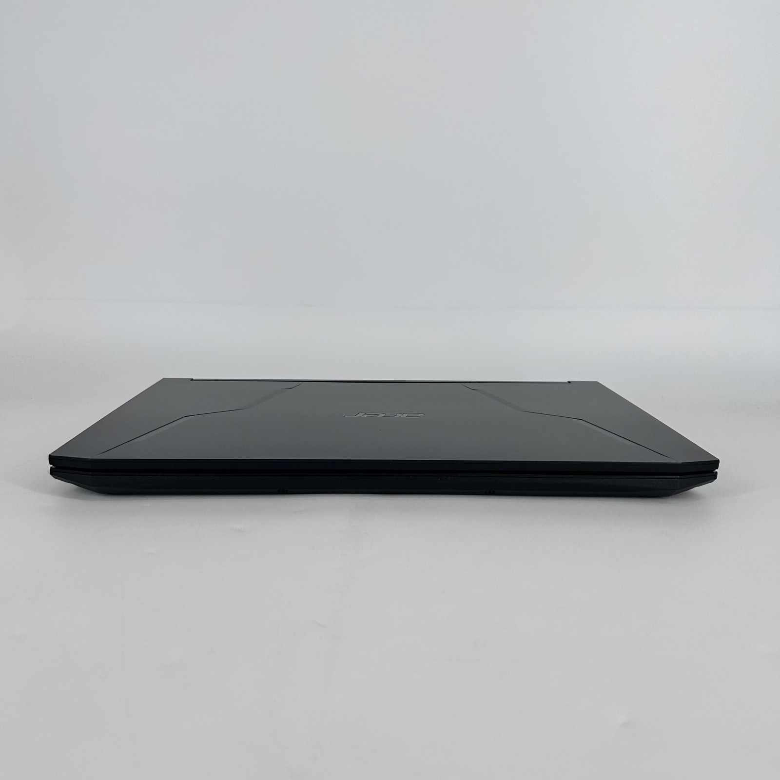 Acer Nitro 5 17.3 FHD i7-11800H 2.30GHz 40GB 1TB SSD/1TB HDD RTX 3050 Ti Good