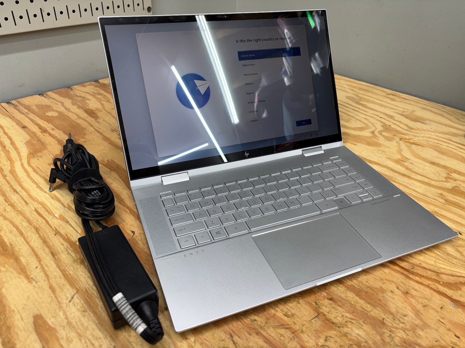 HP ENVY x360 15.6 2in1 Touch FHD IPS i7-1165G7 16GB 256GB SSD Win11 New Battery
