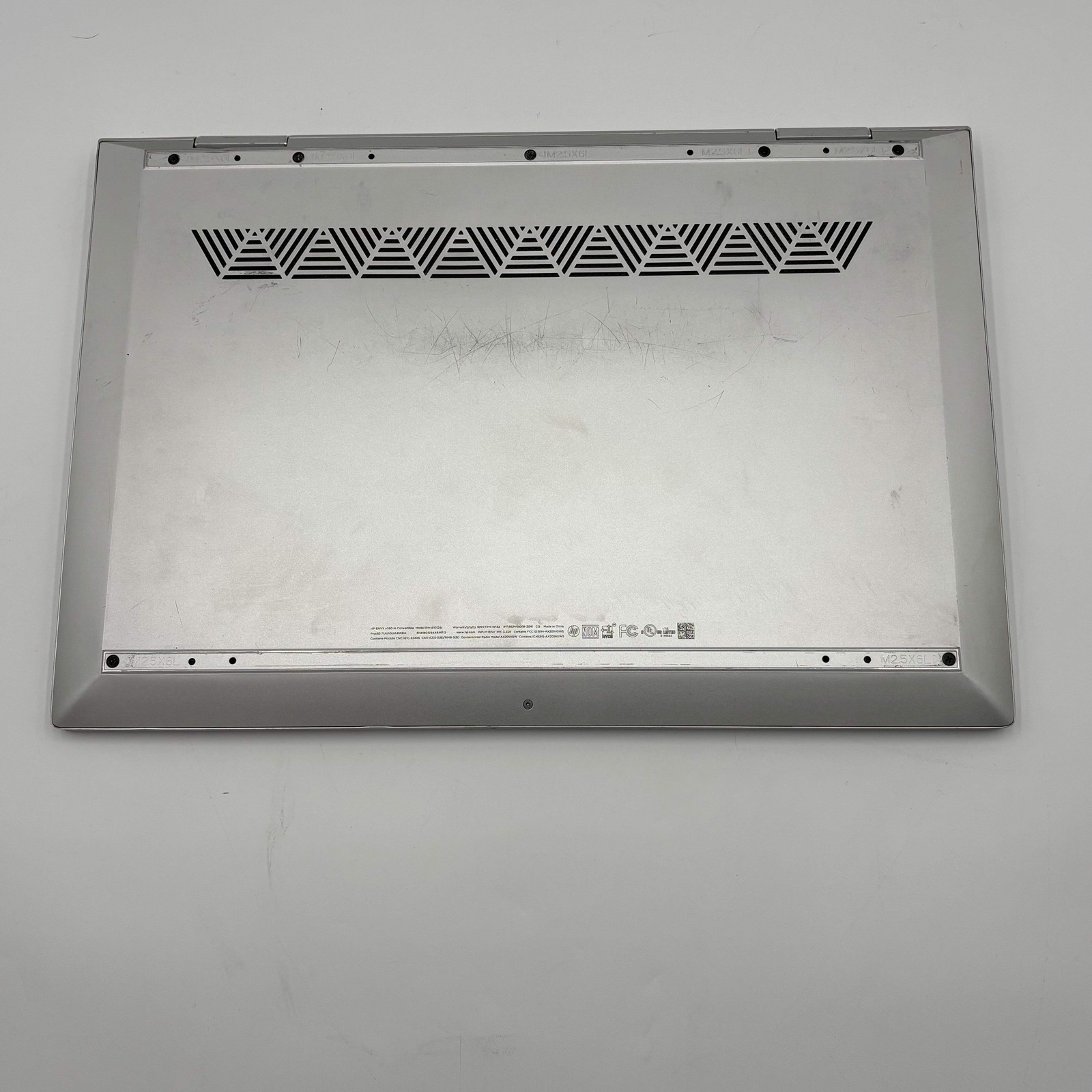 HP Envy x360 15M-DR1012DX 15.6″ i7-10510U 1.8GHz 16GB RAM 512GB SSD