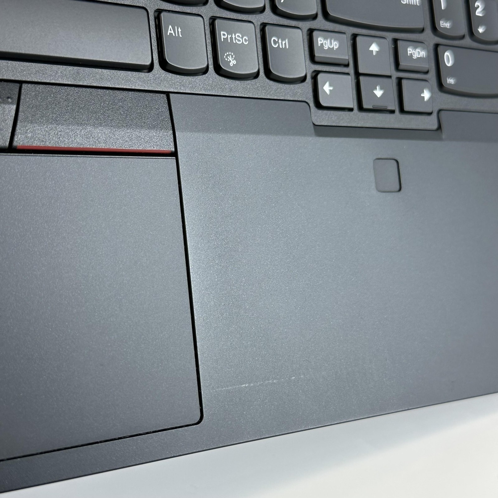 Lenovo ThinkPad P15v Gen 3 FHD 3.2 GHz Ryzen 7 PRO 6850H 16GB 1TB SSD RTX A2000