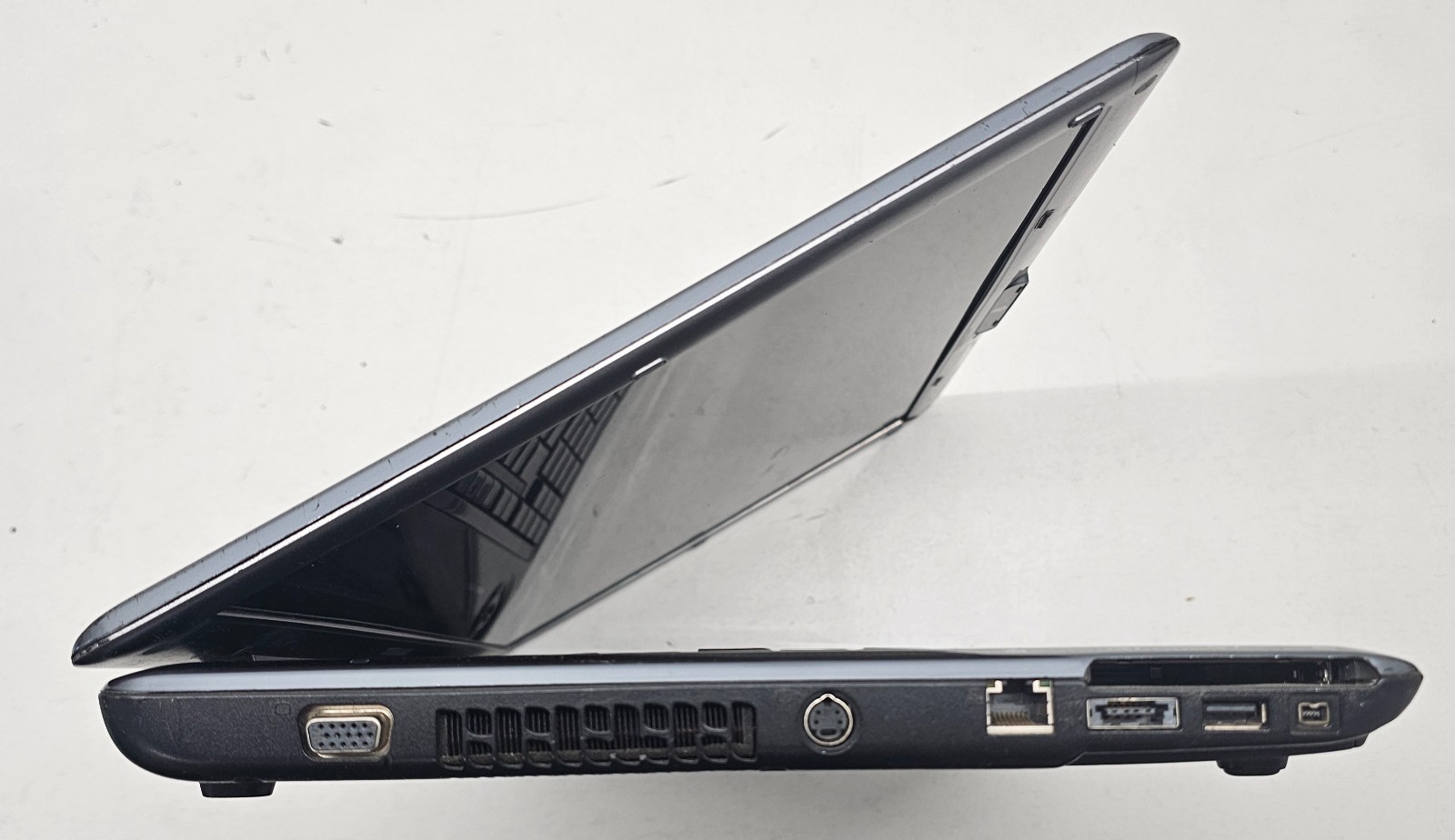 Toshiba Satellite P305D-S8900 Laptop AMD Turion X2 RM-70 4GB Ram NO HD/OS (FL)