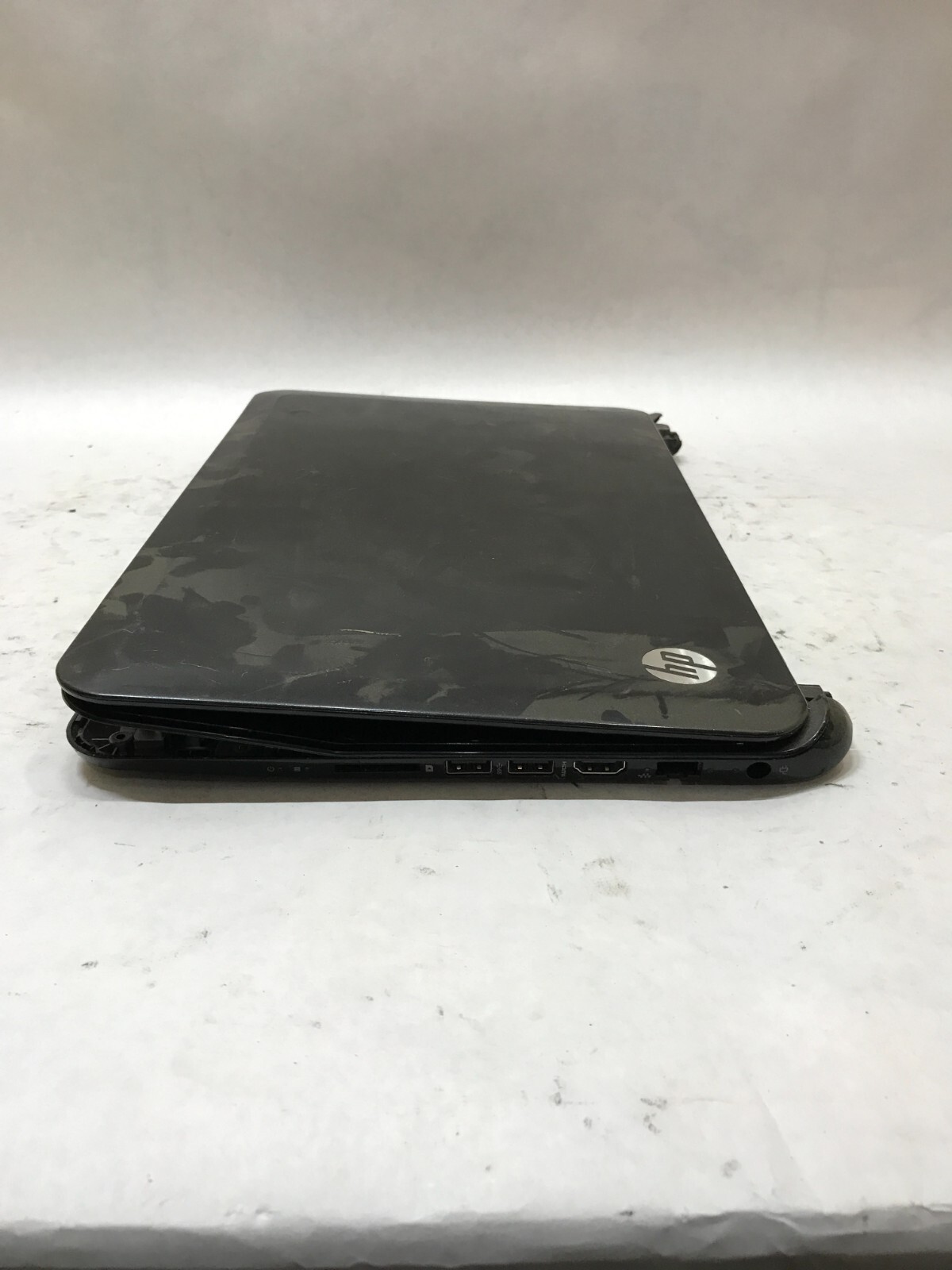 HP 14-b010us 14″ Intel Core i3 NO RAM NO HDD/OS For Parts/Repair AS IS READ – DW