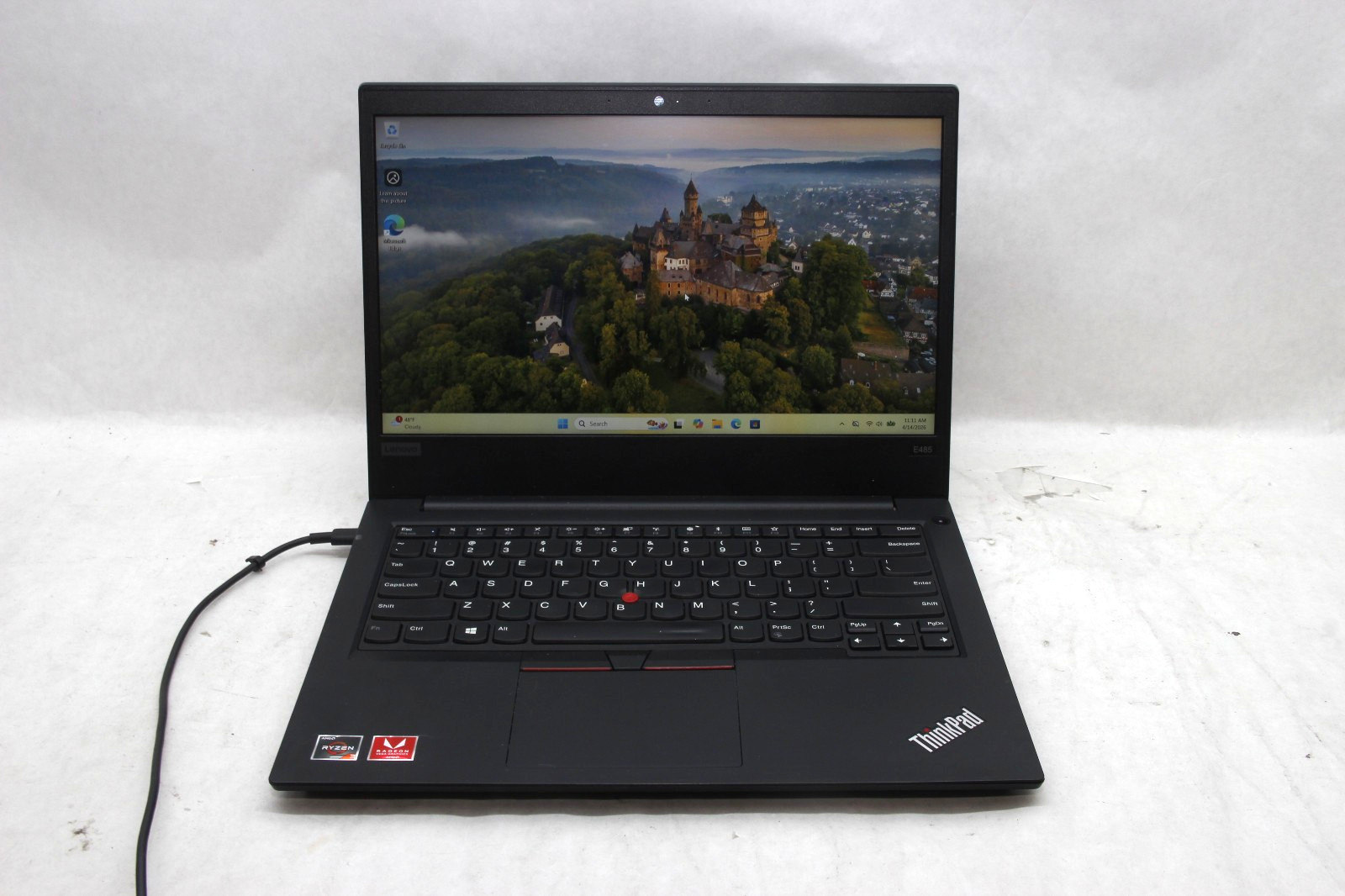 Lenovo TP E485 14″ Laptop AMD R3 2200U 8 GB RAM 250 GB SSD Win 11 No Charger