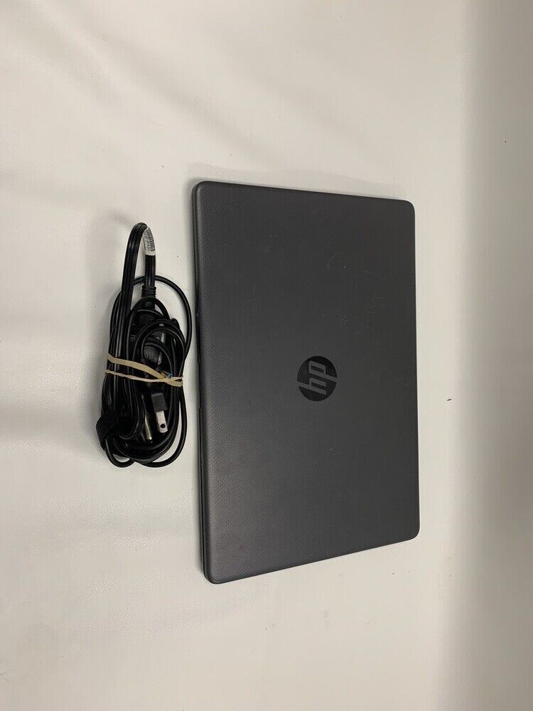 HP 255 G8 Notebook 15.6″ HD LCD AMD 3020E 1.20GHz 4GB 128GB SSD WIFI/BT W10H