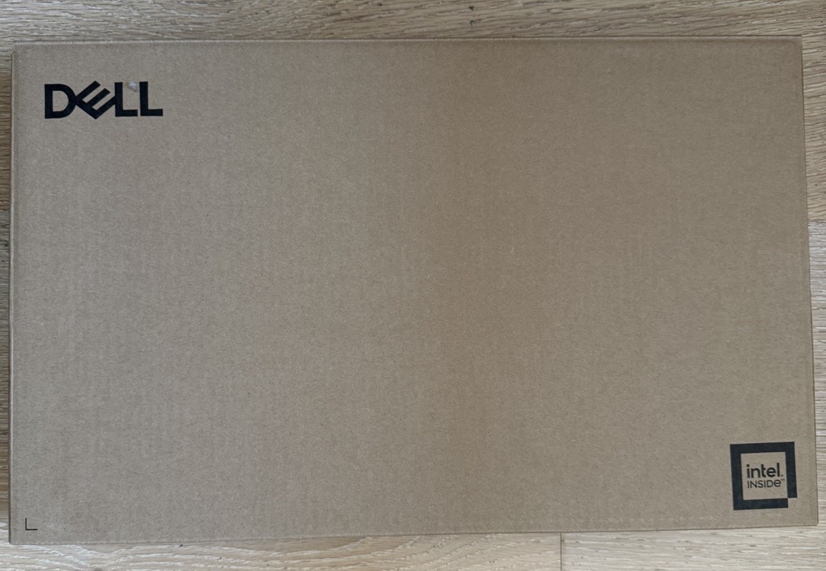 Dell 16 Plus DB16250 Laptop Intel U9 32GB RAM 2TB SSD LDB16250-9113BL Ice Blue