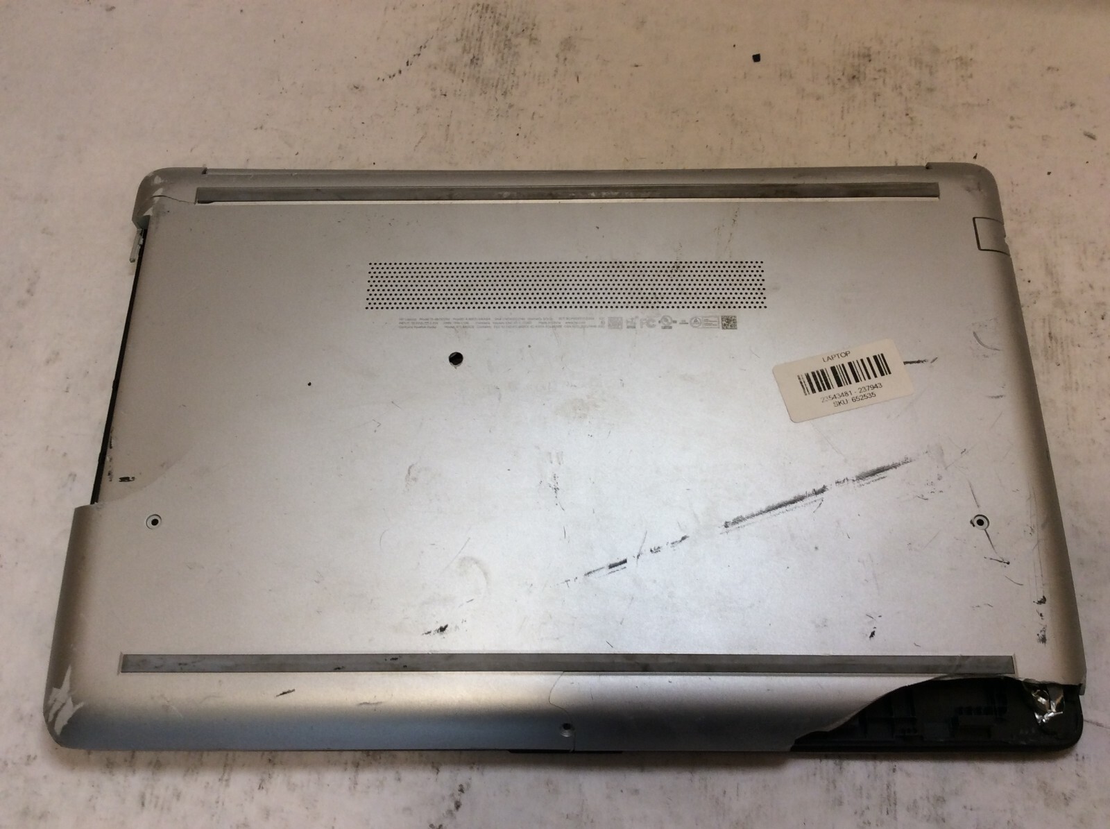 HP Notebook 15-db0031nr Laptop 15″ AMD A9 DAMAGED – DEAD SCREEN -PP