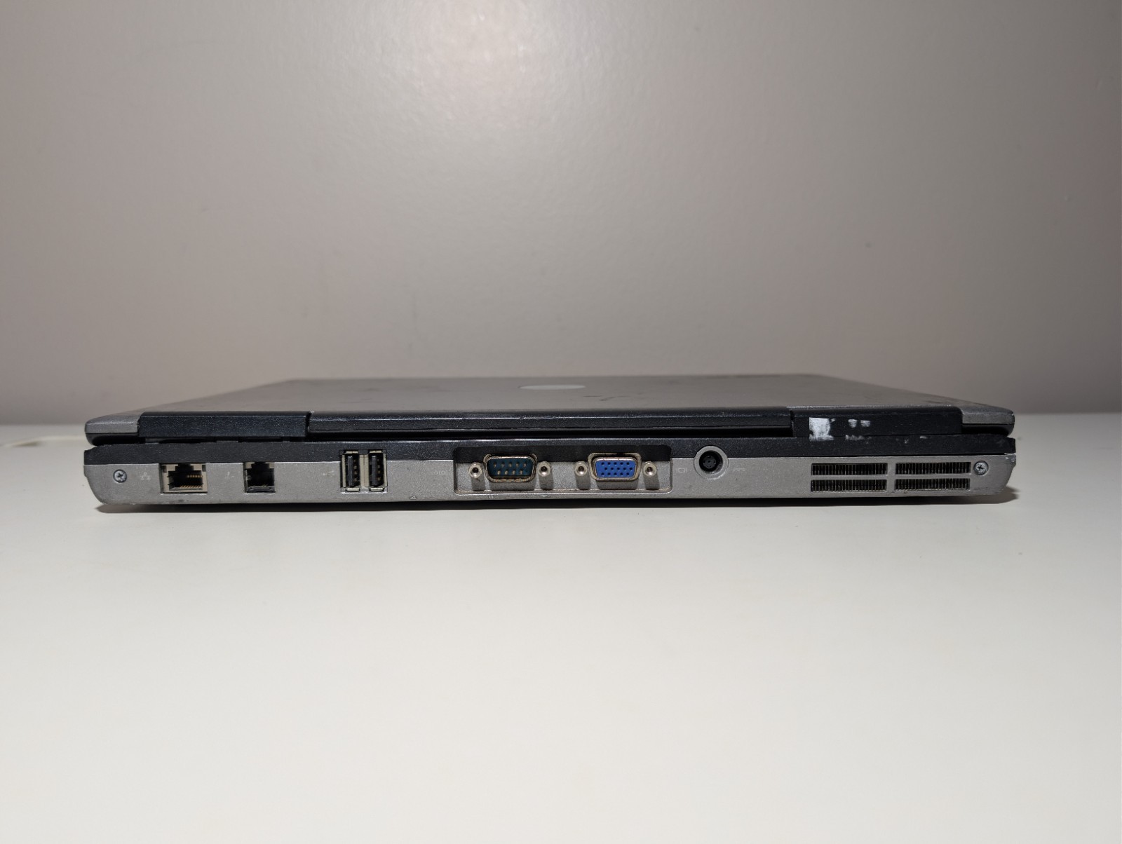 DELL LATITUDE D620 | CD 1GB RAM 500GB HDD | DVD-RW Win XP 32-Bit Serial Port