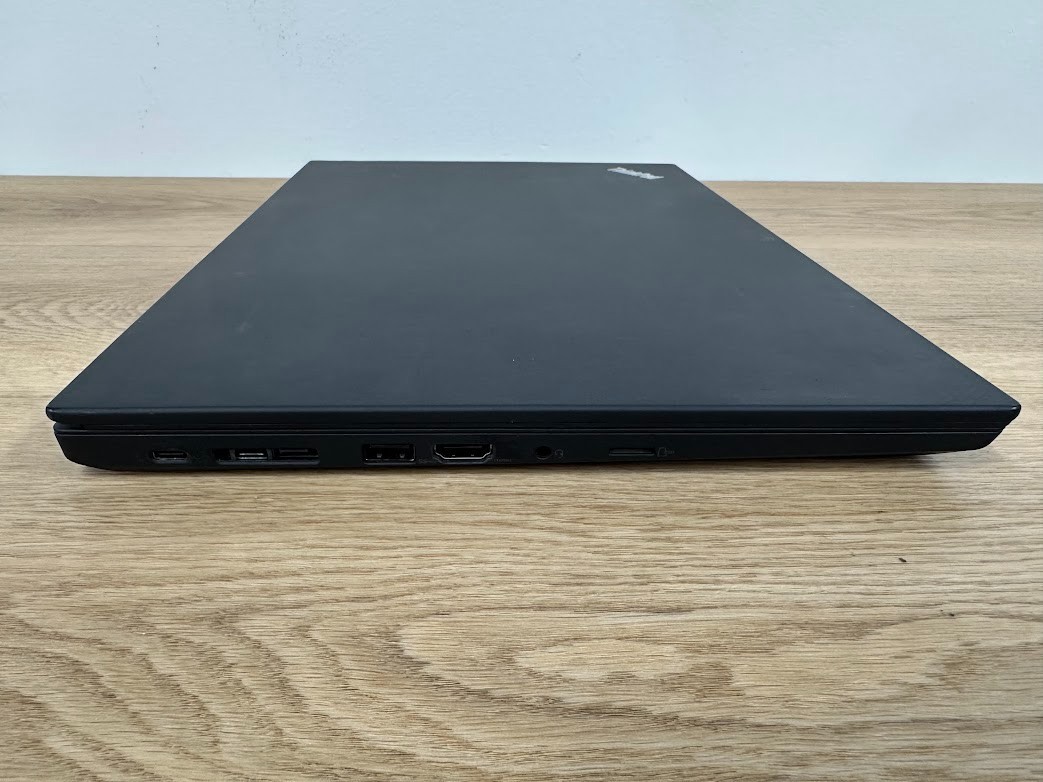 Lenovo ThinkPad P15s Gen 1, Core i7 10510U, 16GB DDR4, Quadro P520, 512GB SSD