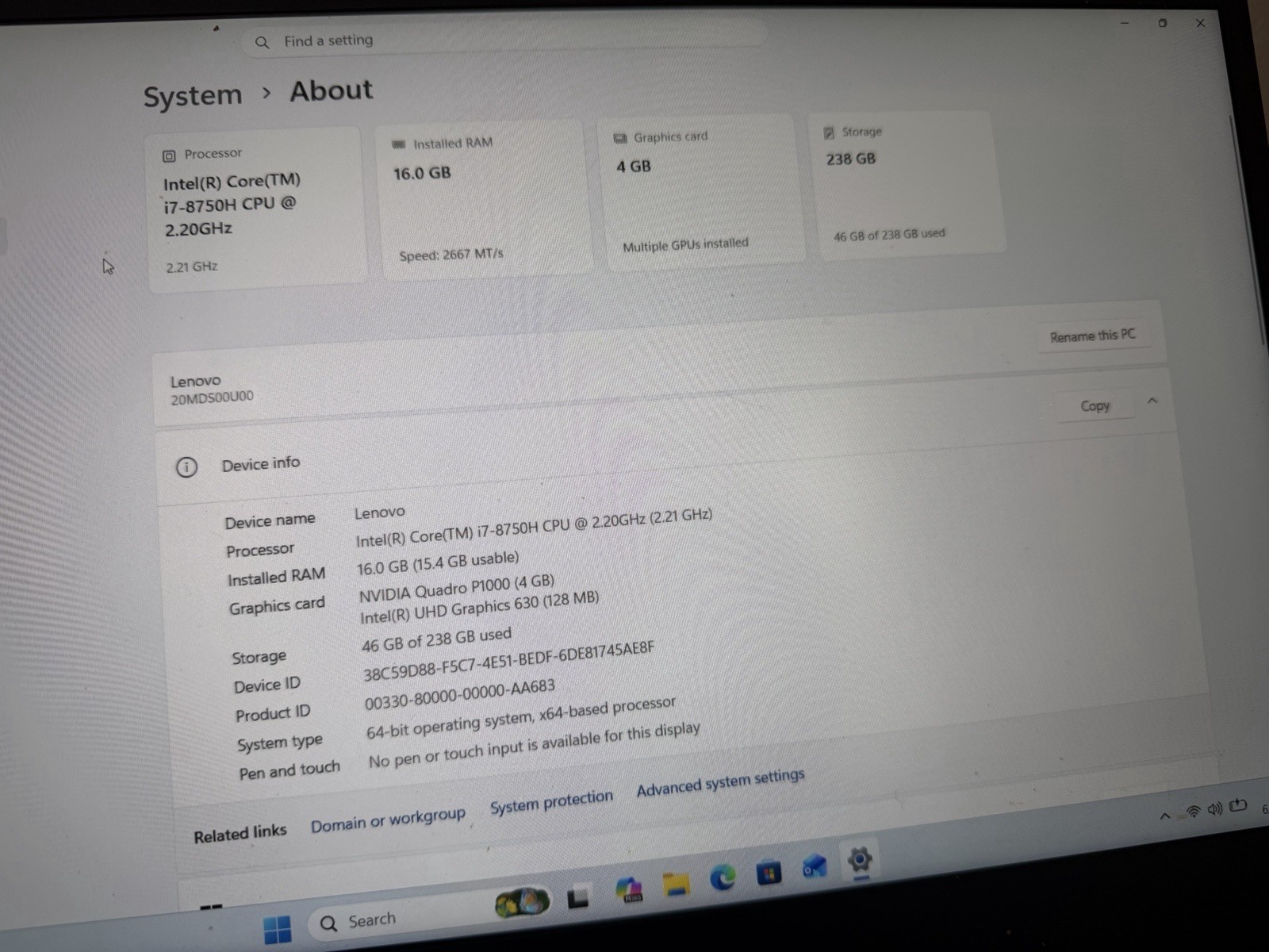 Lenovo ThinkPad P1 Gen1 15.6″ Intel i7-8750H 2.2GHz No Ram/HDD w/ Power Supply