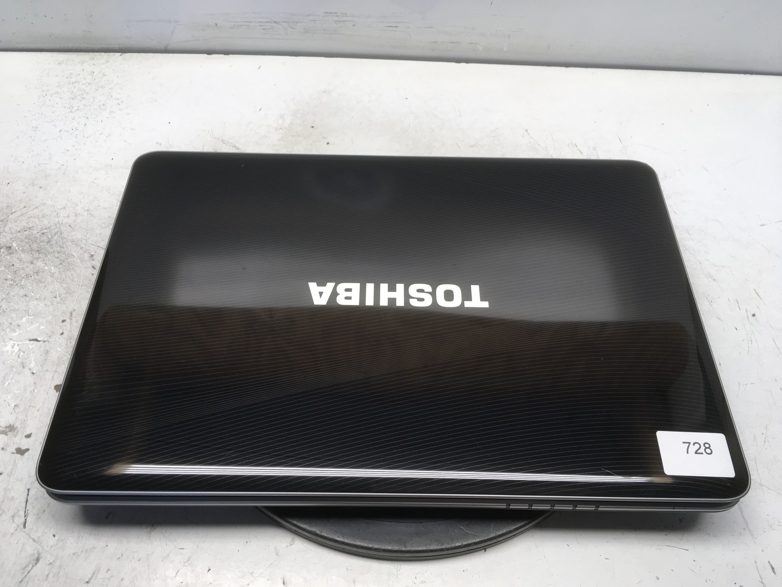 Toshiba Satellite A505-S69803 Intel Core 2 Duo T6600 2.2GHz 4 GB NO HDD No Batt