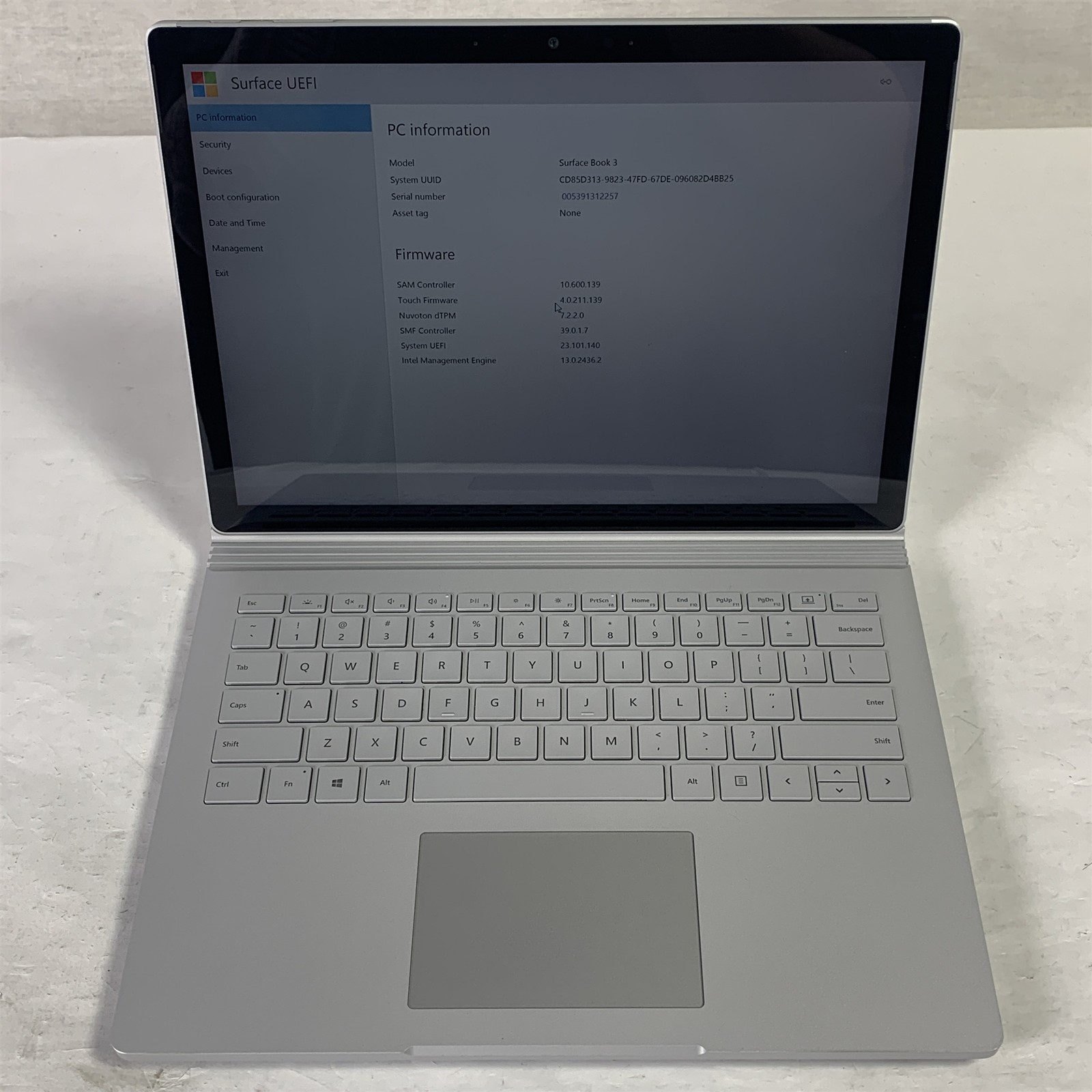 Microsoft Surface Book 3 1900 13.5″ i7-1065G7 1.3GHz 16GB 256GB NVMe SSD – Win11