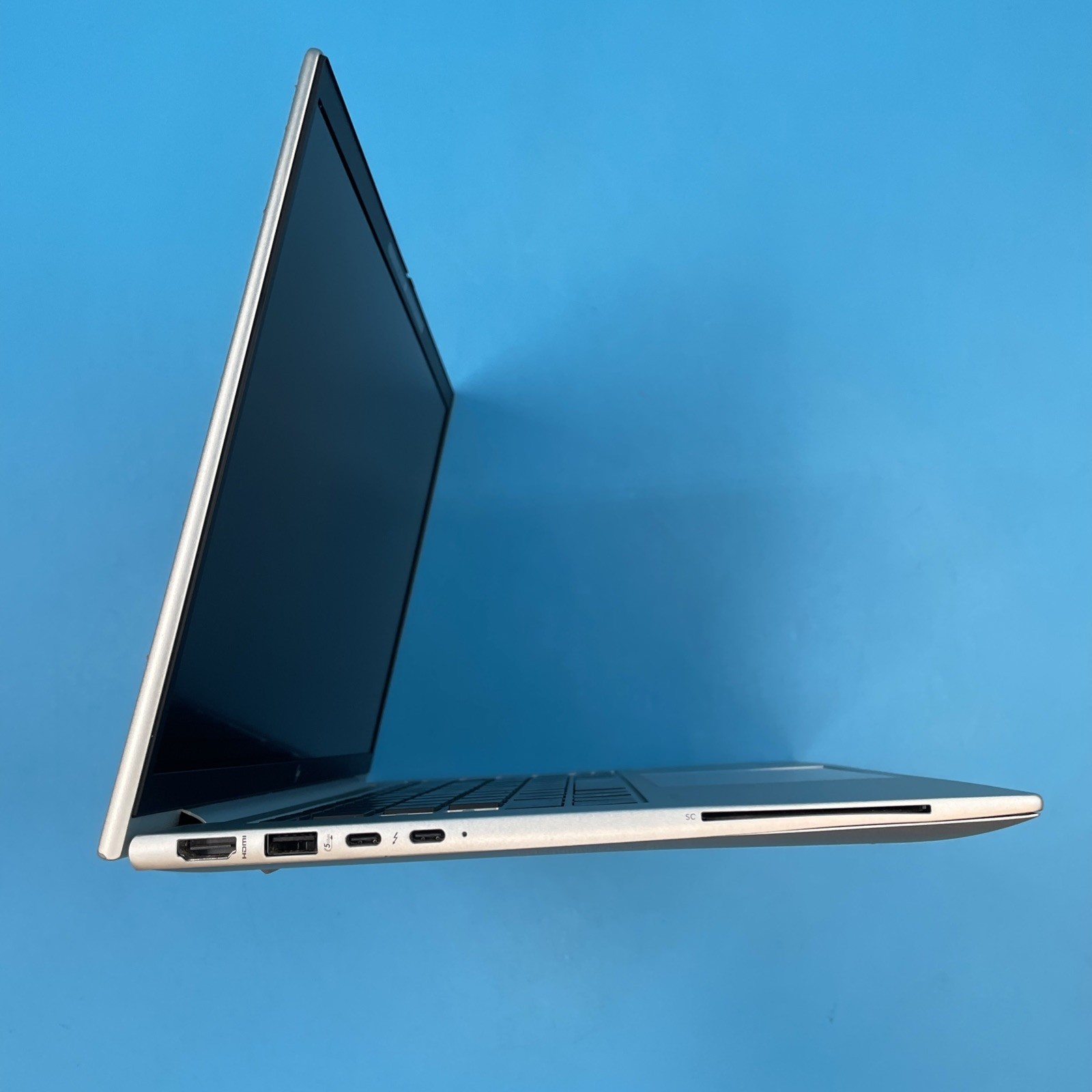 HP EliteBook 840 G11 | Ultra 5 135U | 32GB RAM | 512GB SSD | NO OS | 87% BATT