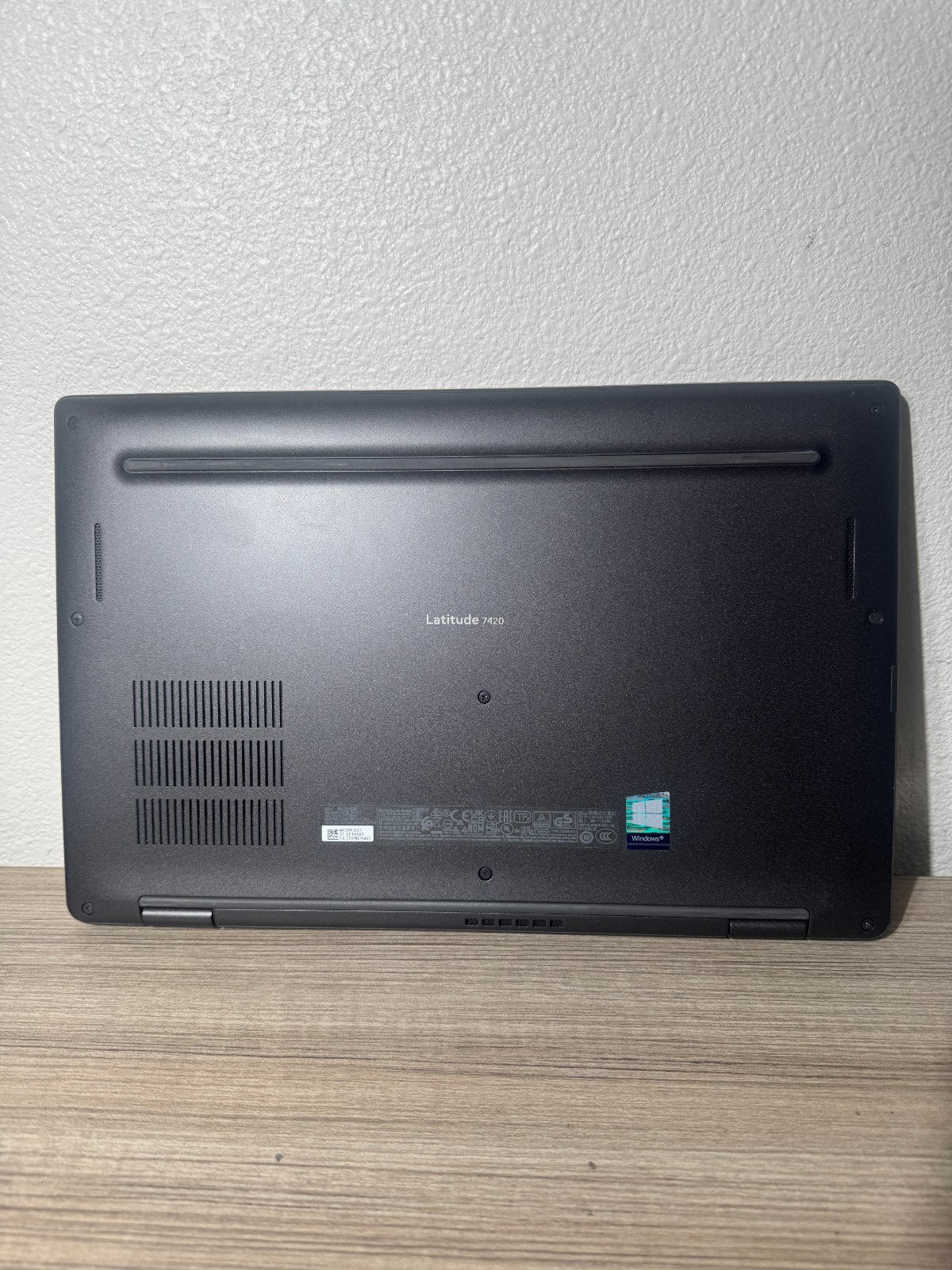 Dell Latitude 7420 14″ Laptop I[ i5-1145G7, 16GB RAM, 256GB SSD] W11