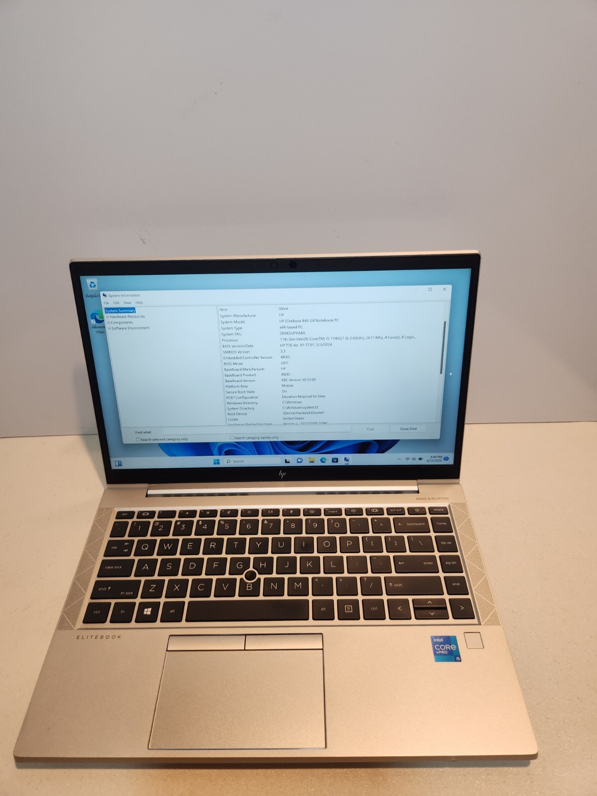 HP Elitebook 840 G8 14 FHD i5-1145G7 2.60GHz 16GB 512GB SSD – MINOR BEZEL SPLIT