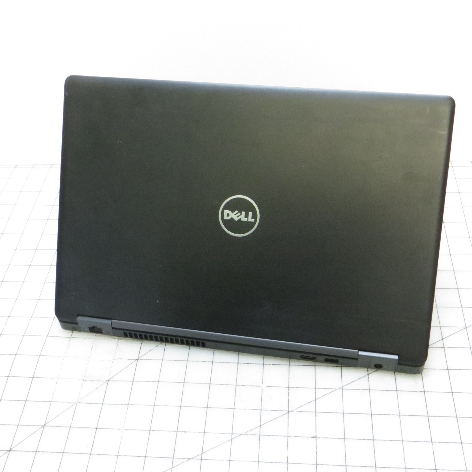 Dell Precision 3520 Intel i7 8GB RAM 256GB SSD Windows 11 Pro 15.6″ Laptop PC