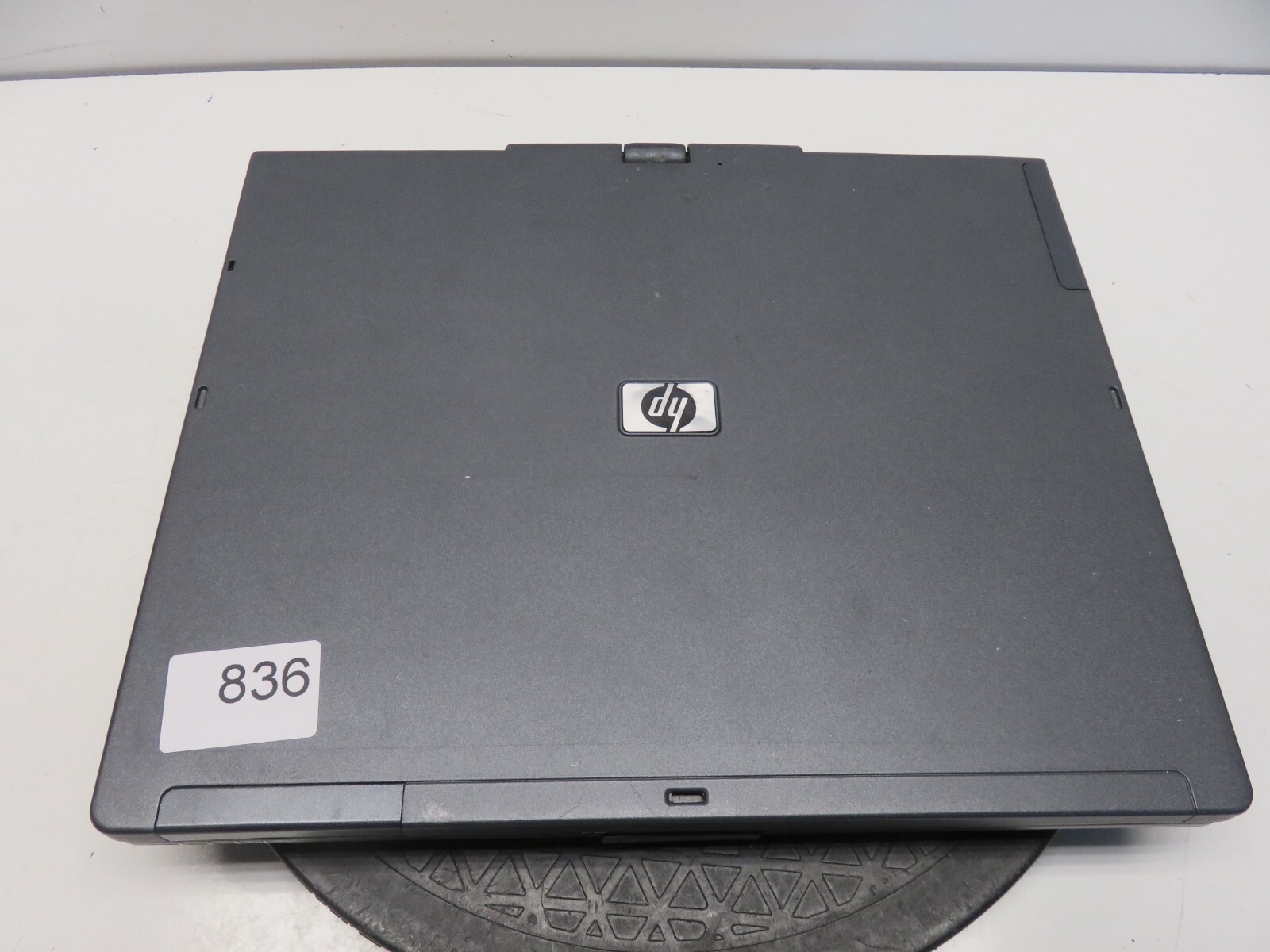 HP Compaq TC4400 Intel Core 2 T5600 1833MHz 1 GB NO HDD No Batt