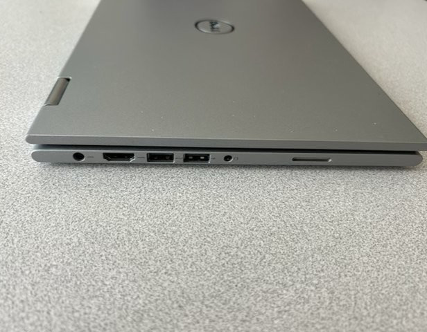 Dell Inspiron 11 3157 Intel Pentium N3530 2.16GHz, 4GB RAM, 250GB SSD, WIN 10