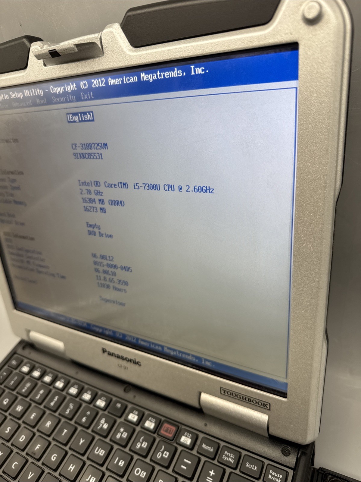 Panasonic Toughbook CF-31 Touchscreen i5-7300U 16GB DDR4 DVDRW No HD/OS/AC