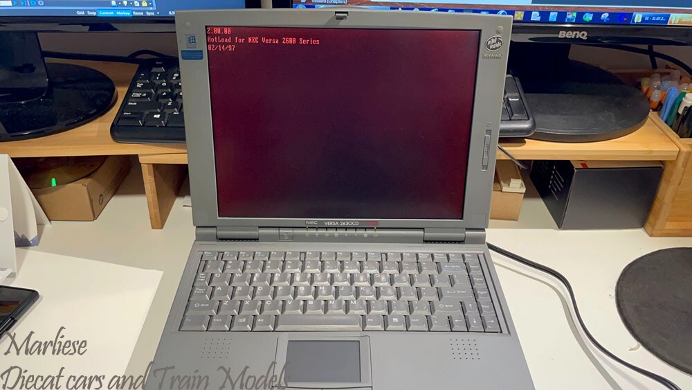NEC VERSA 2630CD Laptop Pentium 133, 32MB RAM, 2GB HDD, Win 98 w/ Original PSU