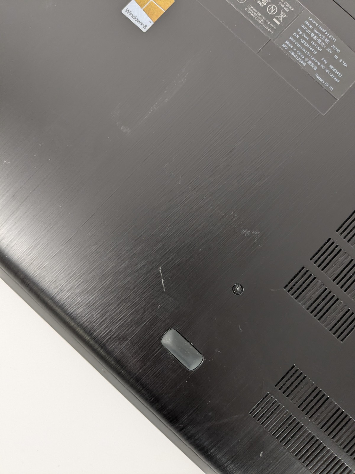 Lenovo IdeaPad Z710 17″ i7-4700MQ 8GB RAM 240GB SSD + NVIDIA GeForce